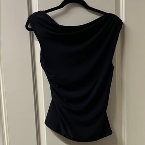 NWT- Babaton Gallery Top